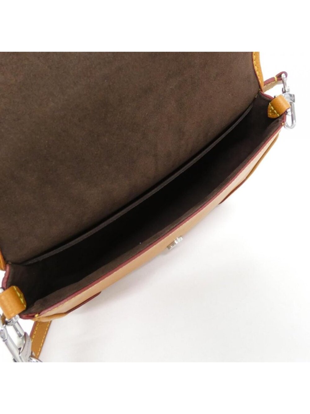 Louis Vuitton Epi Buci Shoulder Bag - Picture 6 of 6
